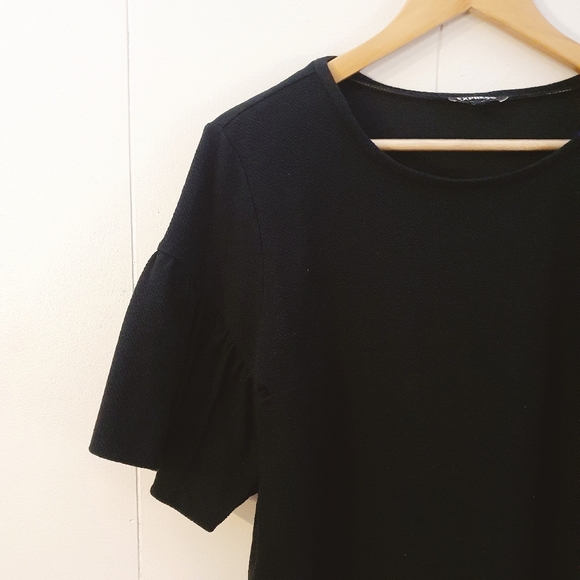 Express Puff Sleeve Tee | Black | Size L - Picture 2 of 5